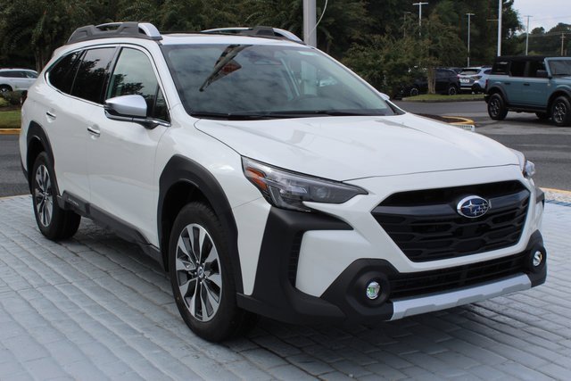New 2025 Subaru Outback Touring XT image 4