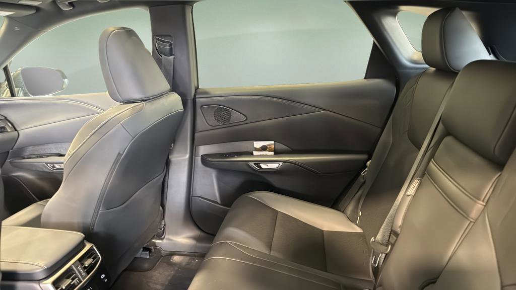 Used 2025 Lexus RX 350 Premium image 16