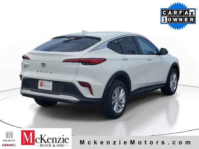 Used 2024 Buick Envista Sport Touring w/ Convenience I Package FWD image 4