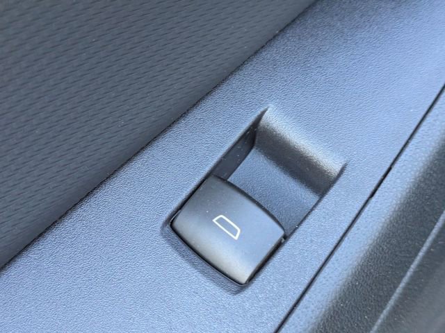 New 2026 Chevrolet Equinox LT w/ Convenience Package II image 27