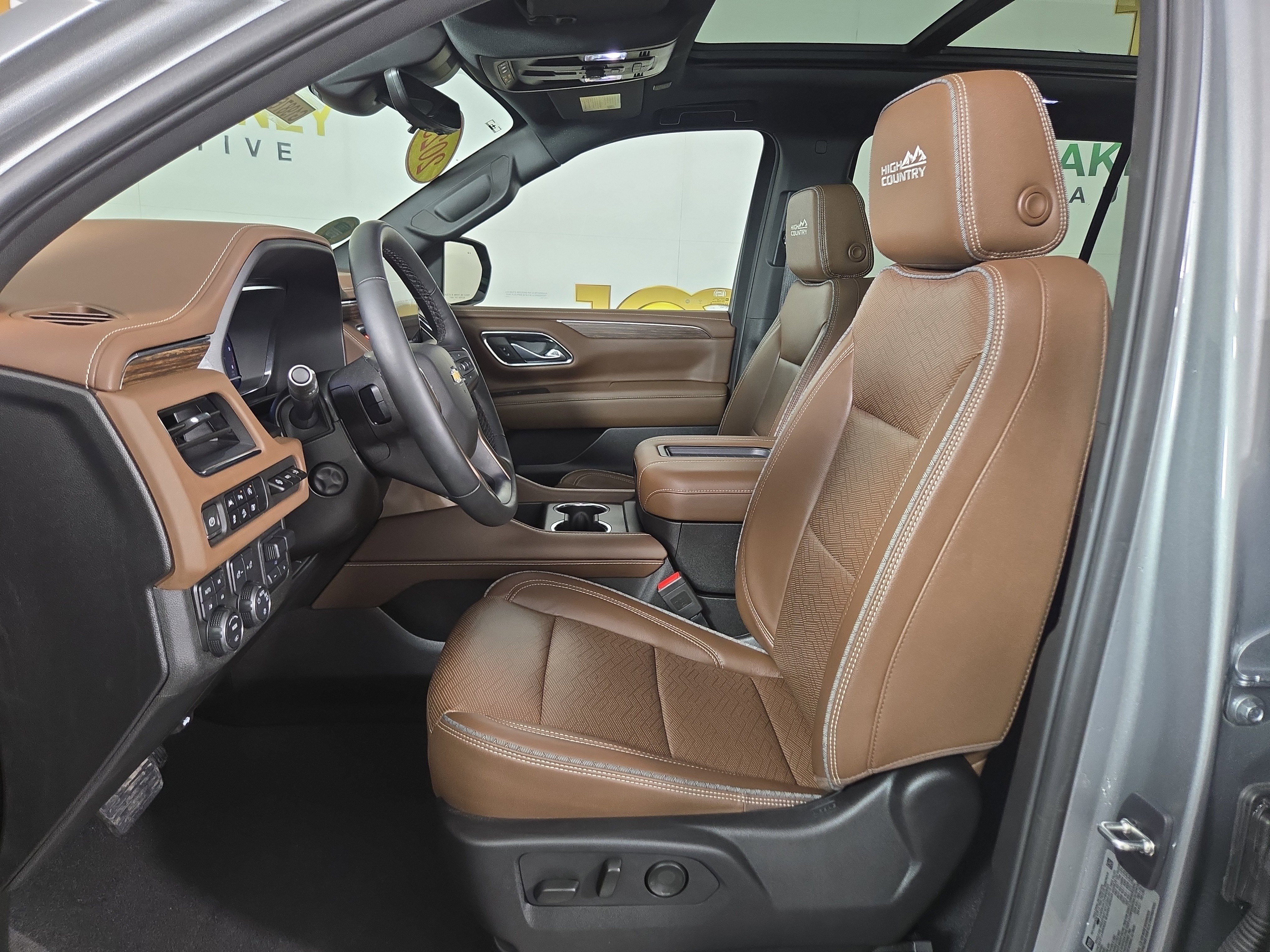 Certified 2023 Chevrolet Suburban High Country image 11