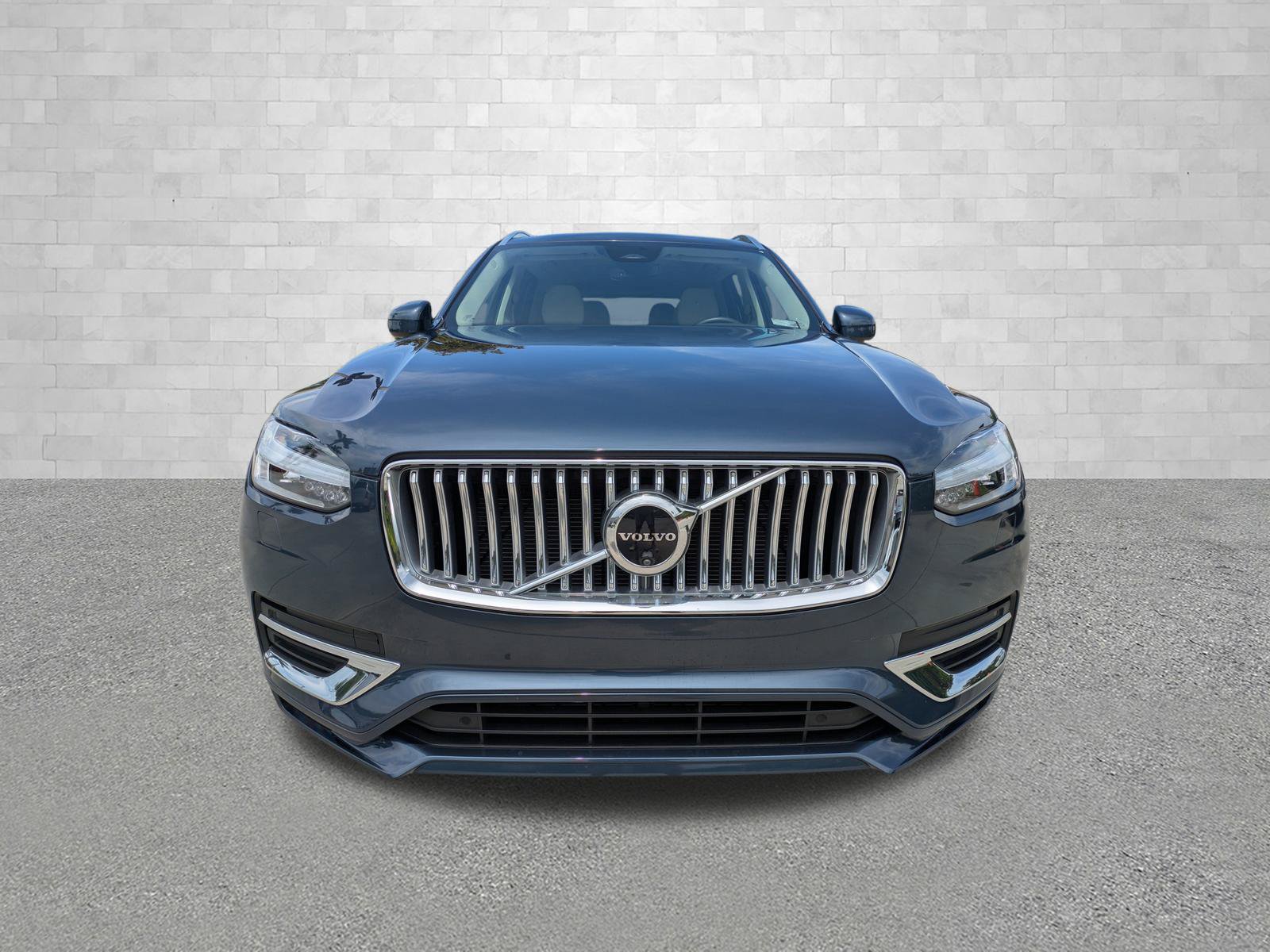Used 2024 Volvo XC90 B6 Plus w/ Protection Package Premier AWD/4WD image 6