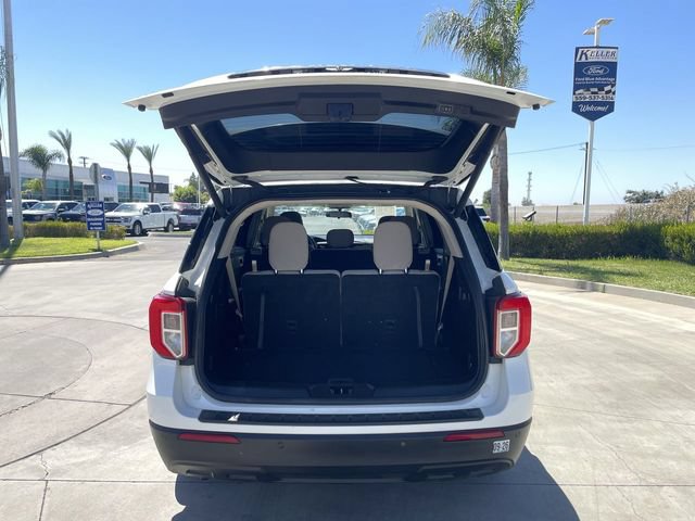 Used 2021 Ford Explorer XLT RWD image 25