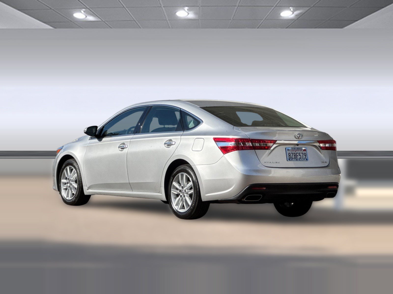 Used 2014 Toyota Avalon XLE Premium FWD image 3