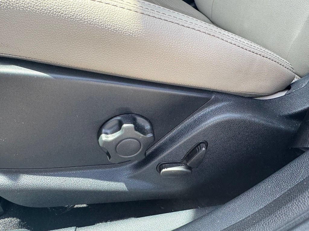 Used 2019 Ford EcoSport Titanium AWD/4WD image 12