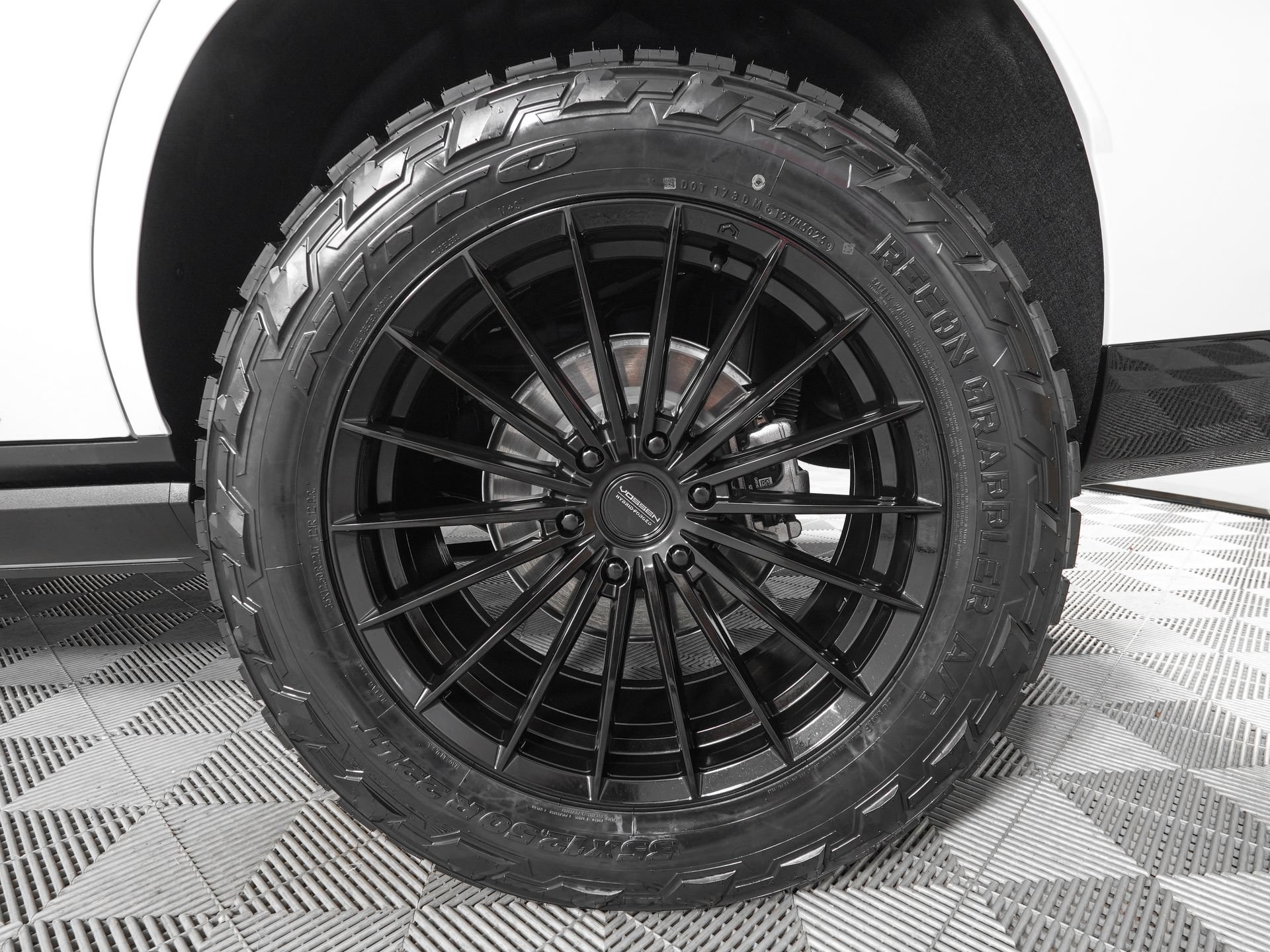 Used 2026 Cadillac Escalade Sport w/ Touring Package AWD/4WD image 33