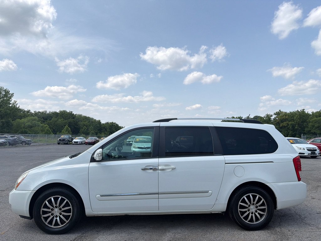 Used 2012 Kia Sedona EX FWD image 1
