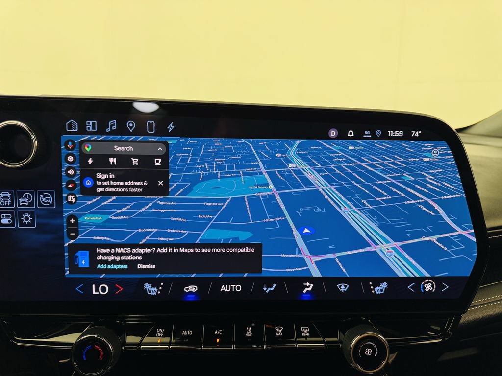 Used 2024 Chevrolet Blazer EV LT AWD/4WD image 15