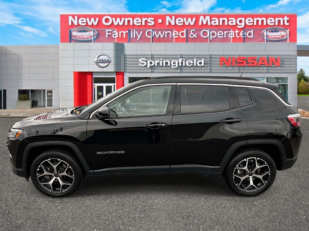 Used 2025 Jeep Compass Limited AWD/4WD image 6
