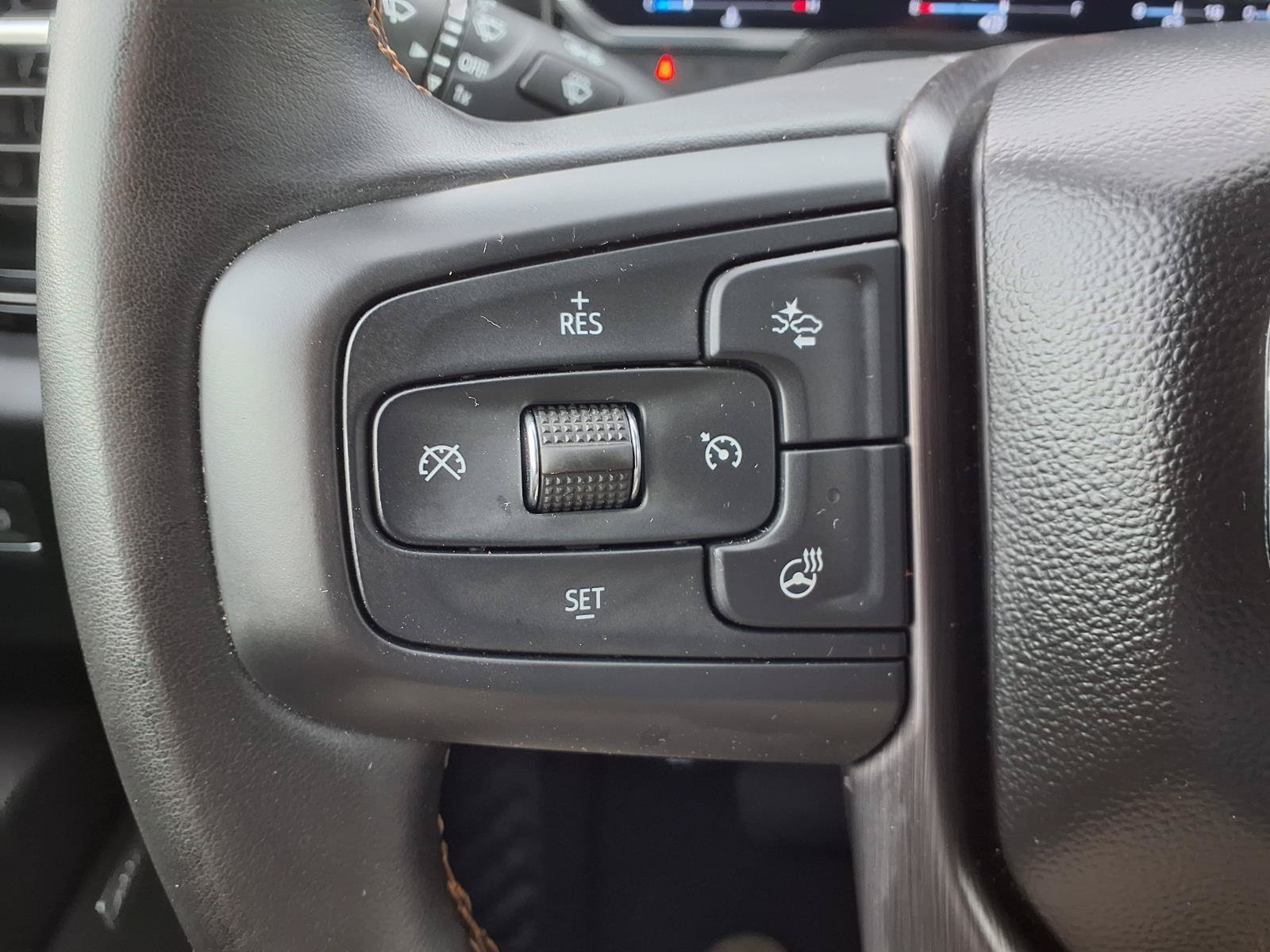 Used 2024 GMC Sierra 2500 AT4 w/ AT4 Premium Plus Package AWD/4WD image 16