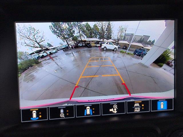 Used 2024 GMC Terrain SLT w/ Infotainment Package II AWD/4WD image 24