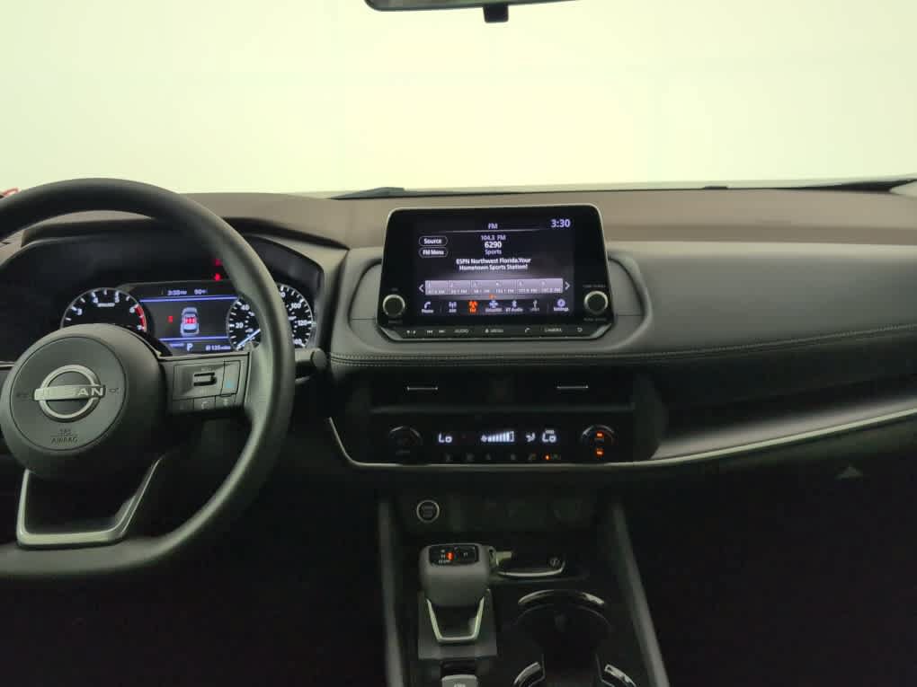 Used 2023 Nissan Rogue SV FWD image 16