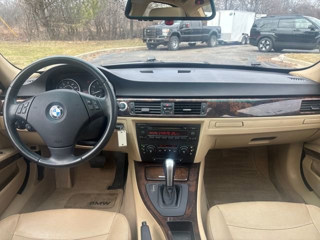 Used 2006 BMW 325xi Sedan image 12