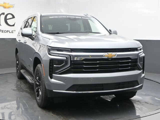 Used 2025 Chevrolet Tahoe LS AWD/4WD image 32