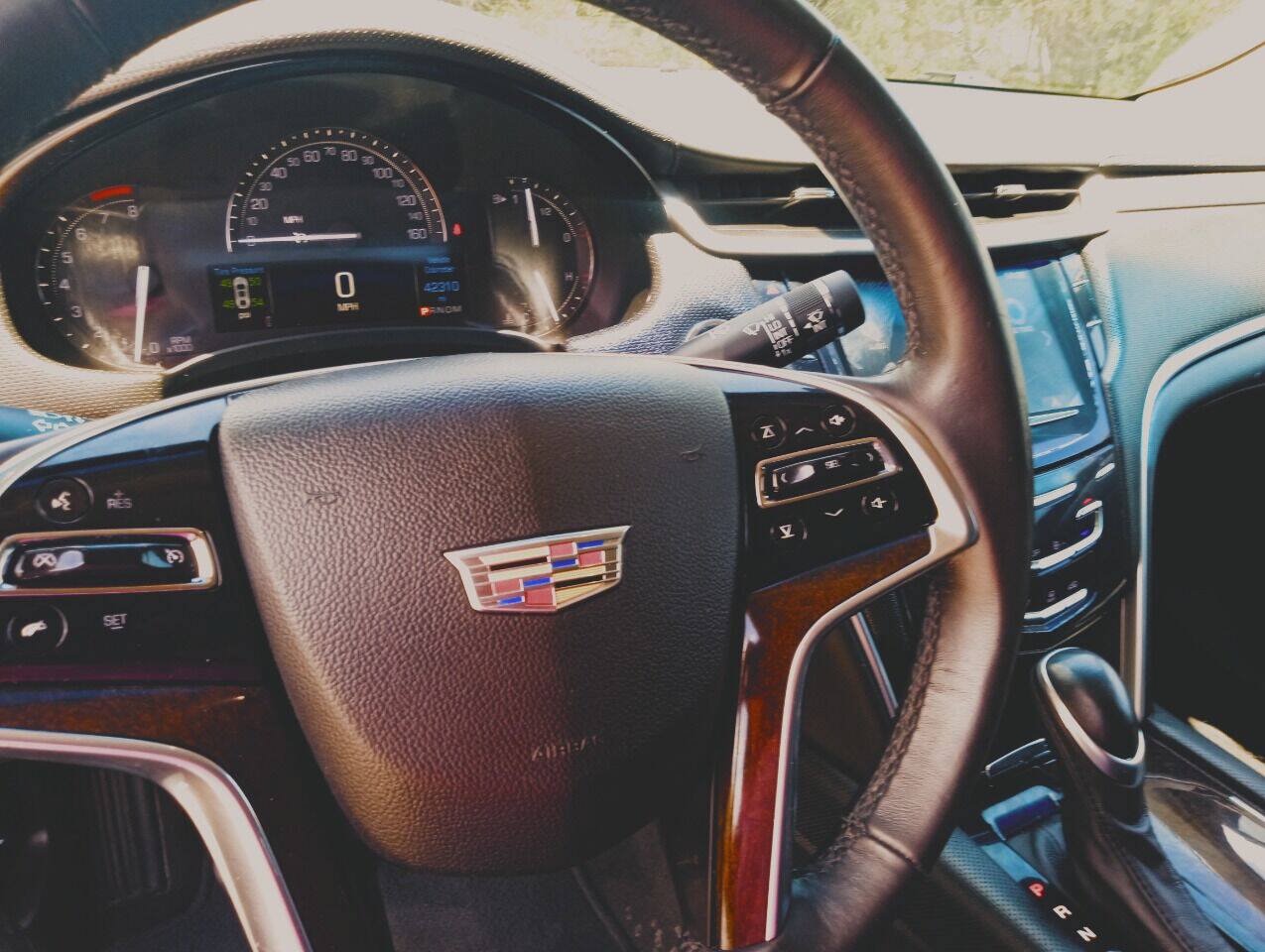 Used 2017 Cadillac XTS FWD image 17