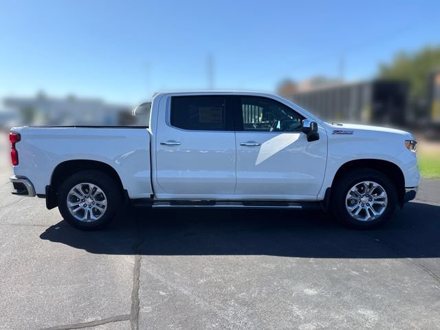 Used 2025 Chevrolet Silverado 1500 LTZ AWD/4WD image 6