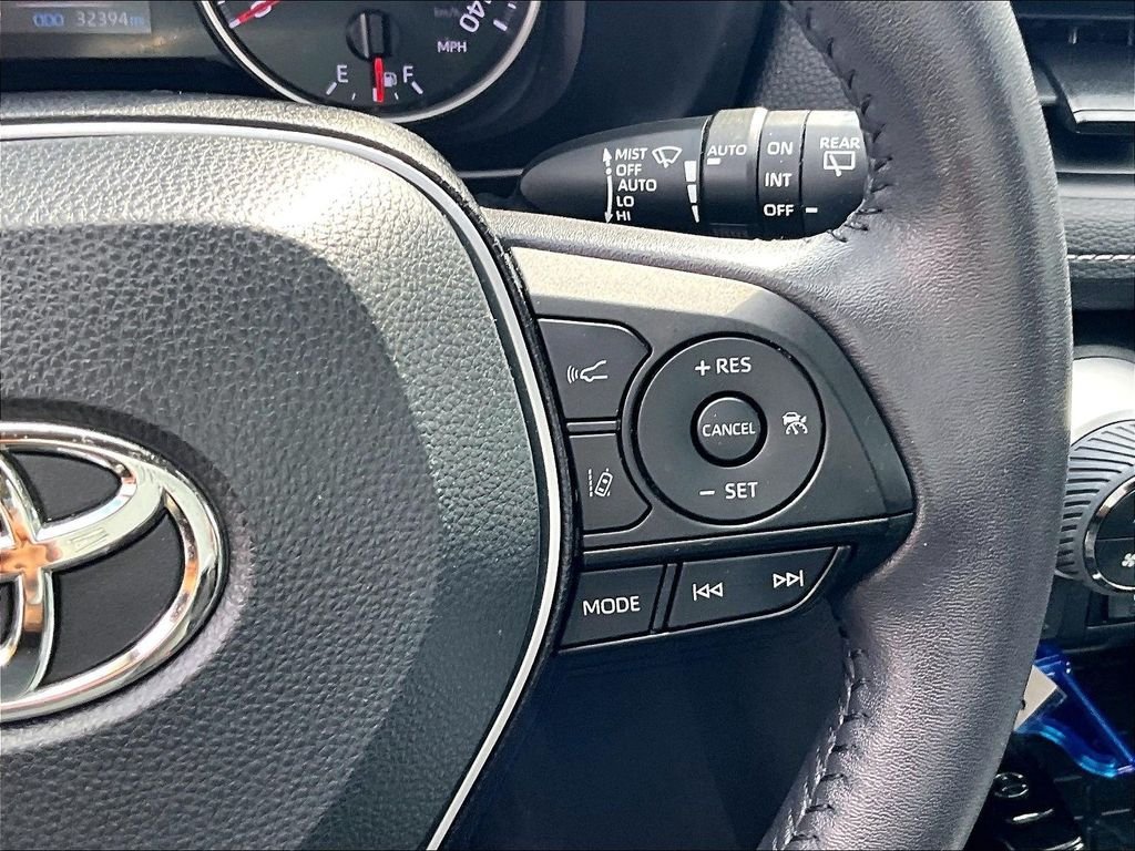 Used 2022 Toyota RAV4 XLE w/ Convenience Package AWD/4WD image 24
