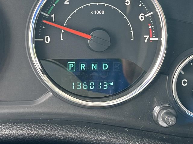 Used 2015 Jeep Wrangler Unlimited Rubicon w/ Connectivity Group AWD/4WD image 25