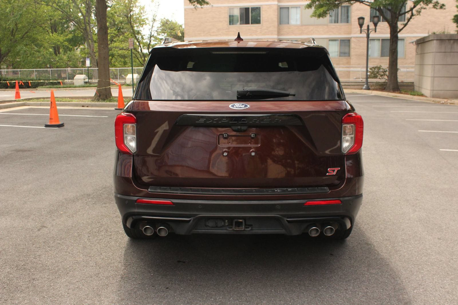 Used 2020 Ford Explorer ST w/ Premium Technology Package AWD/4WD image 8