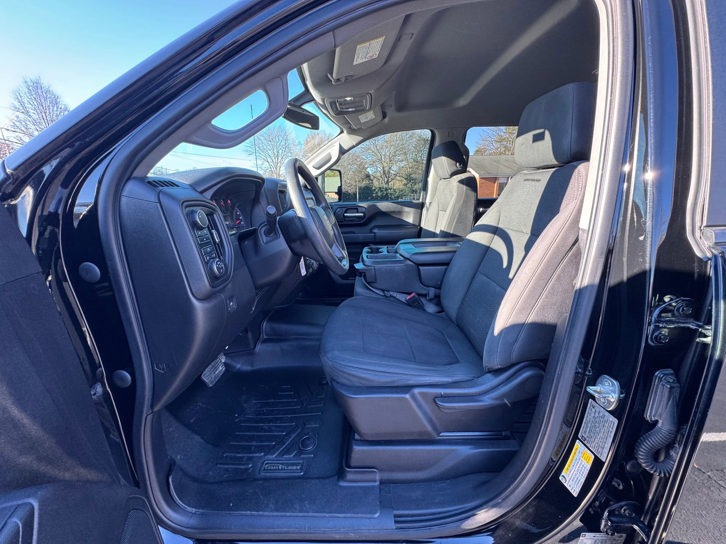 Used 2021 Chevrolet Silverado 2500 Custom w/ Custom Value Package image 15