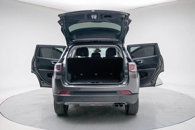 Used 2018 Jeep Compass Limited w/ Navigation Group image 20