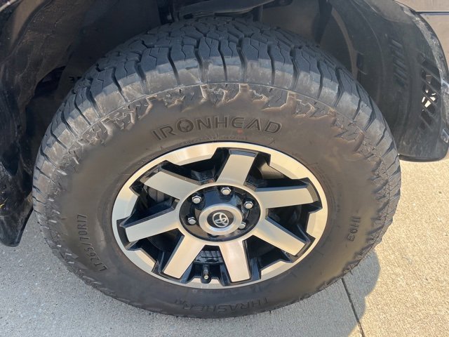 Used 2020 Toyota 4Runner TRD Off-Road Premium image 66