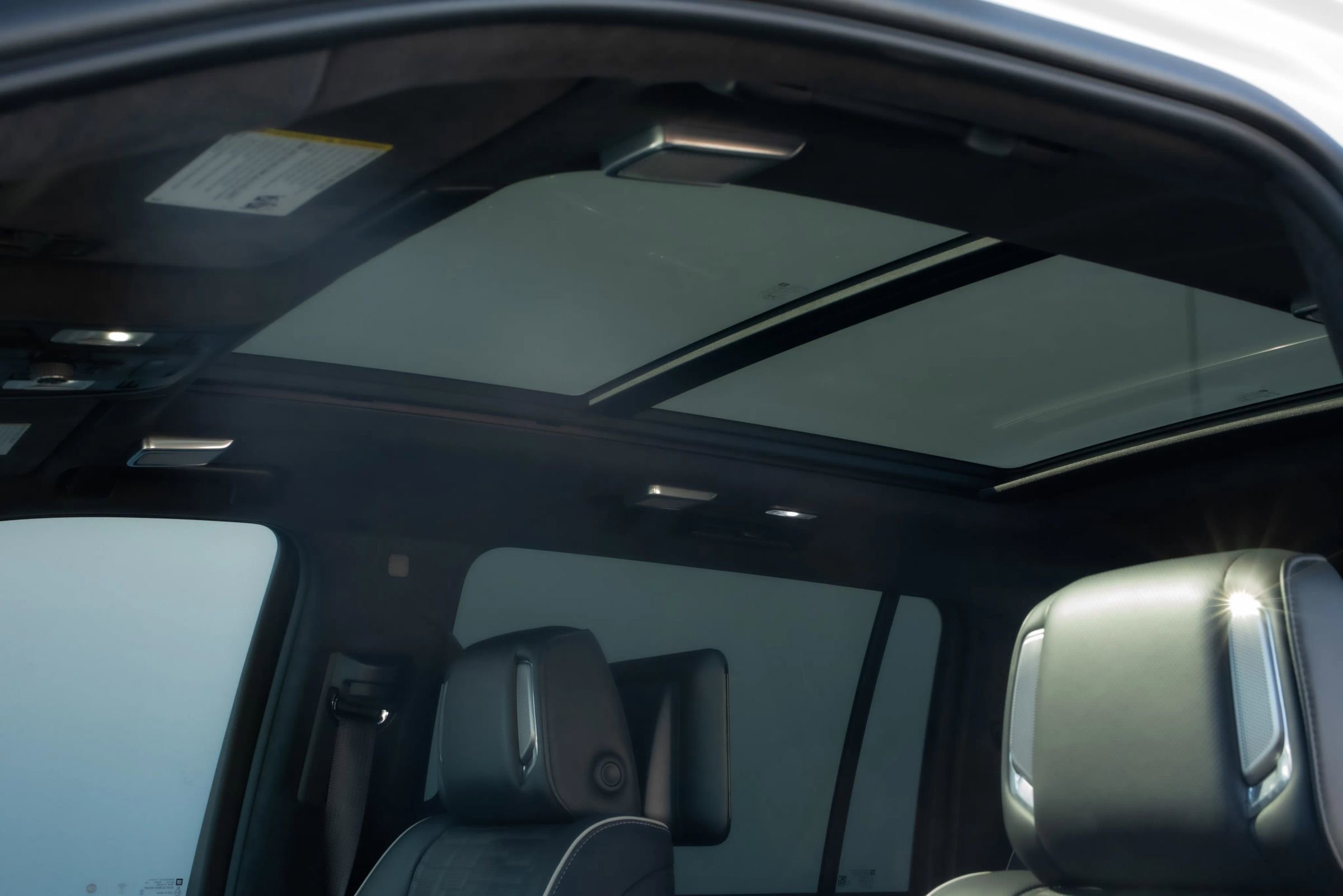 Used 2022 Cadillac Escalade ESV Sport Platinum image 37