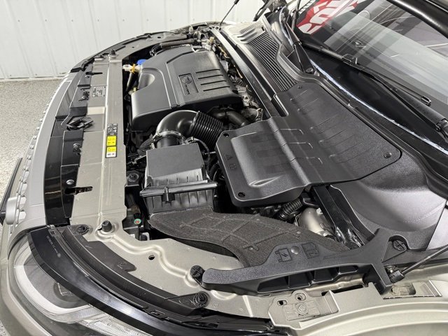 Used 2019 Land Rover Range Rover Evoque SE Dynamic image 30