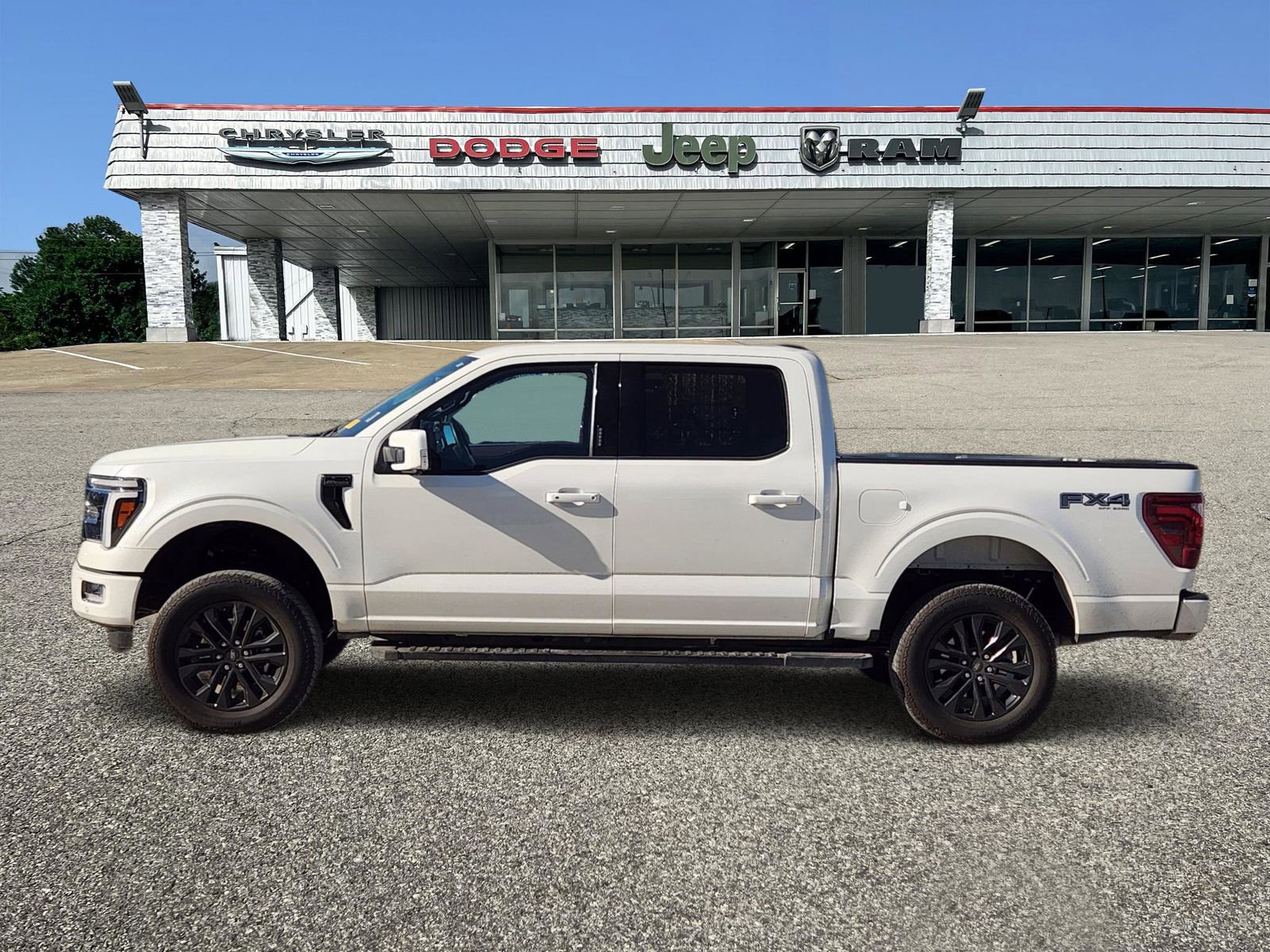 Used 2024 Ford F150 Lariat w/ Bed Utility Package image 3