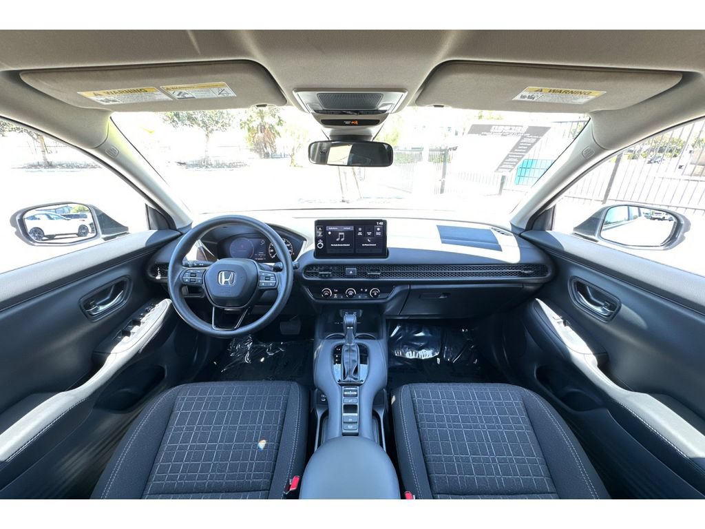 Used 2027 Honda HR-V LX image 15