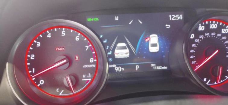 Used 2022 Toyota Camry XSE image 7