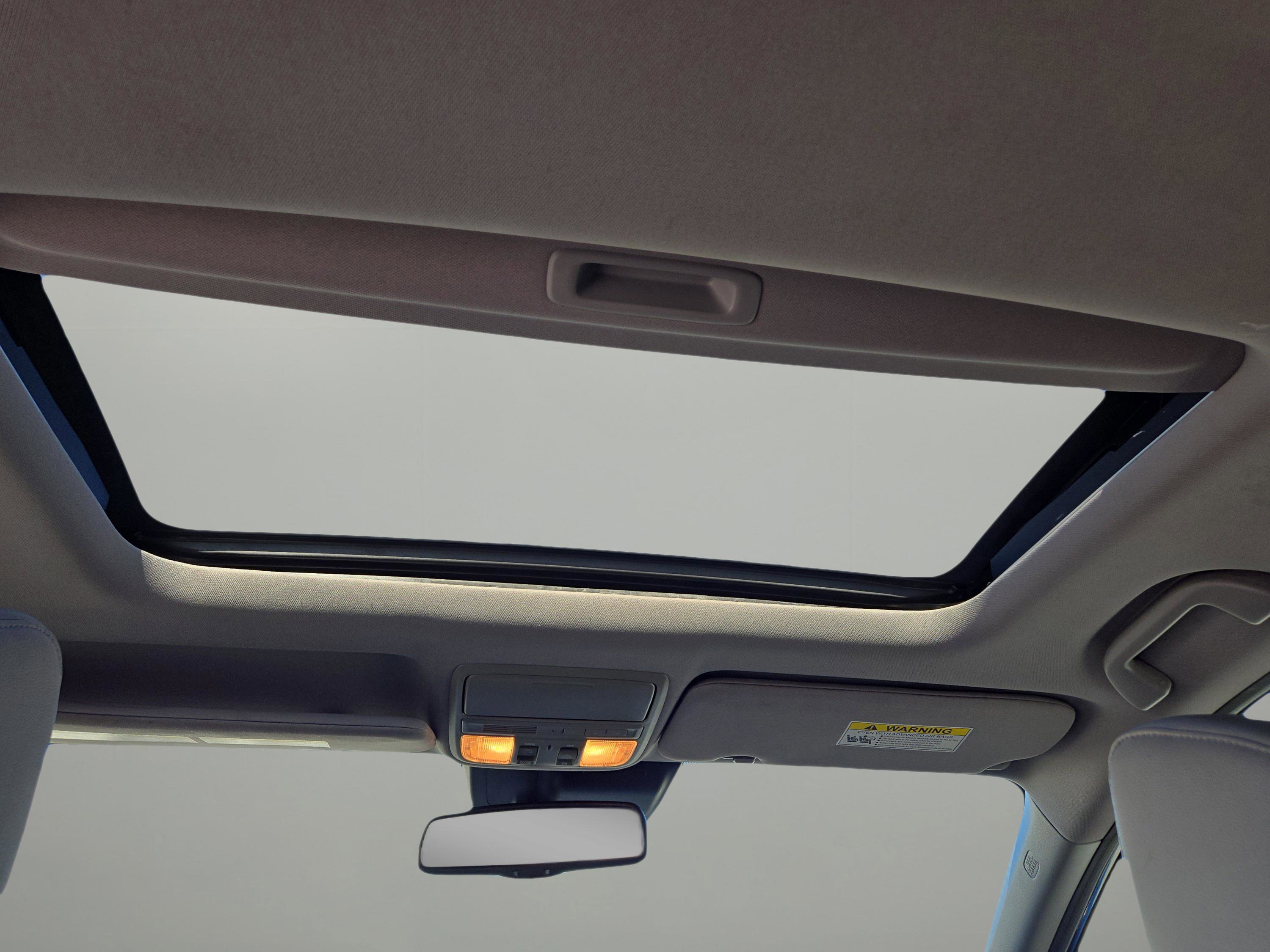 Used 2019 Honda CR-V Touring image 17