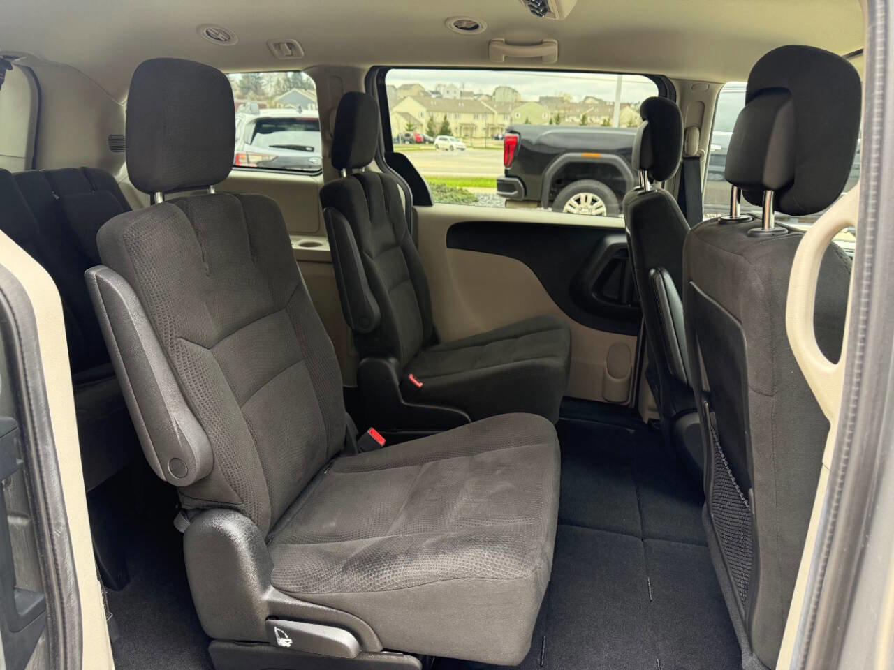 Used 2015 Dodge Grand Caravan SE w/ Quick Order Package 29E SE image 19