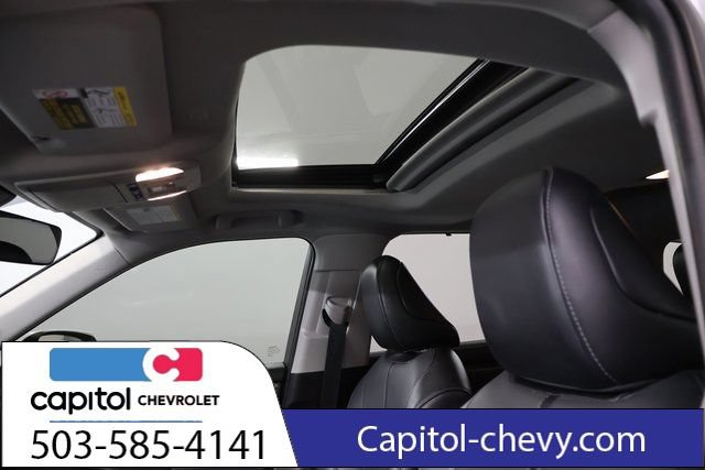 Used 2022 Toyota Highlander Limited AWD/4WD image 13