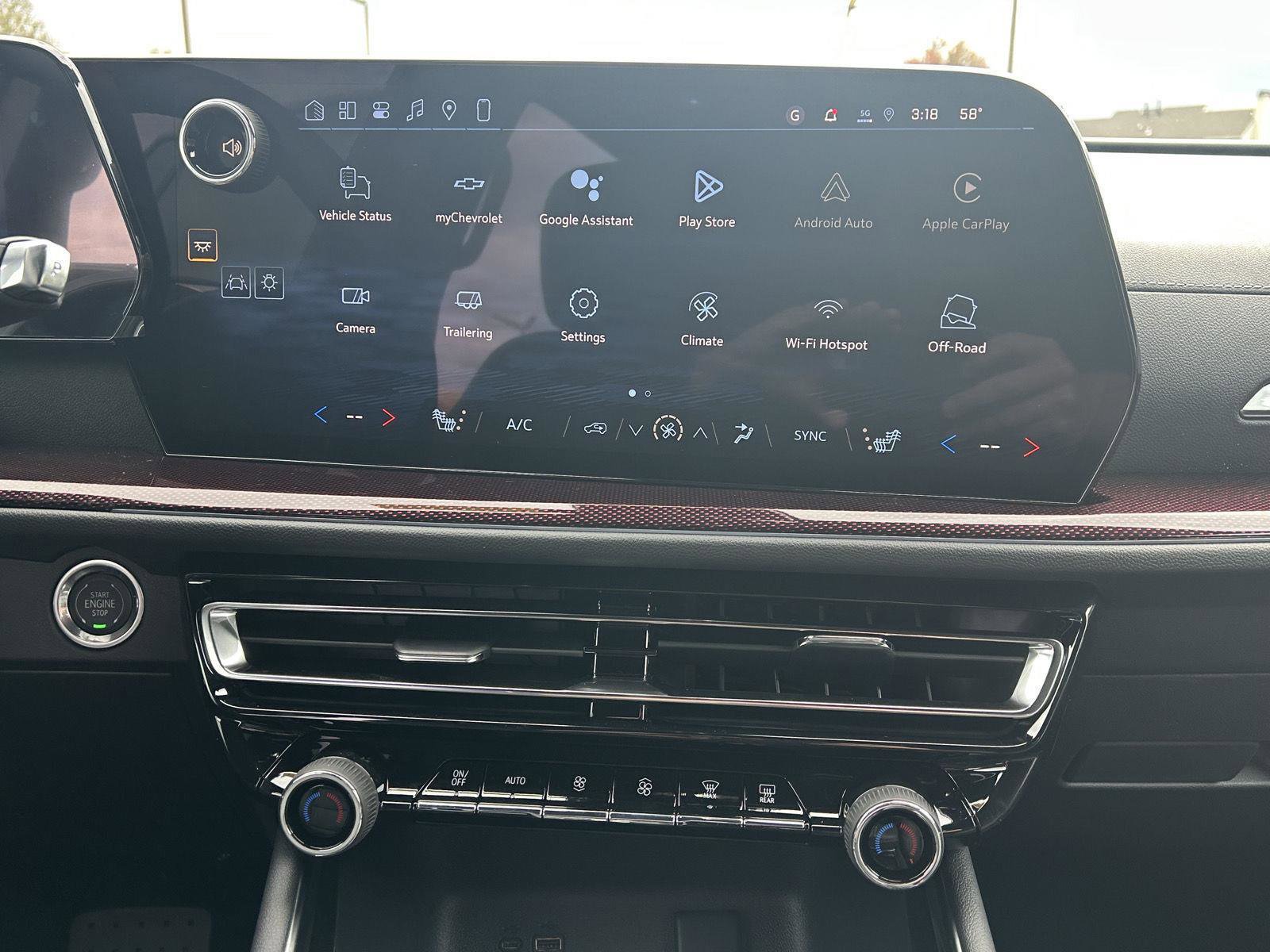 New 2026 Chevrolet Traverse Z71 w/ Driver Confidence Package image 11