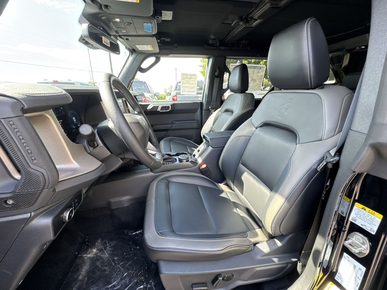 New 2026 Ford Bronco Outer Banks AWD/4WD image 25