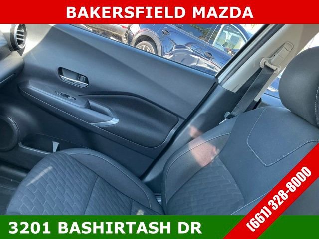 Used 2023 Nissan Kicks SV image 21