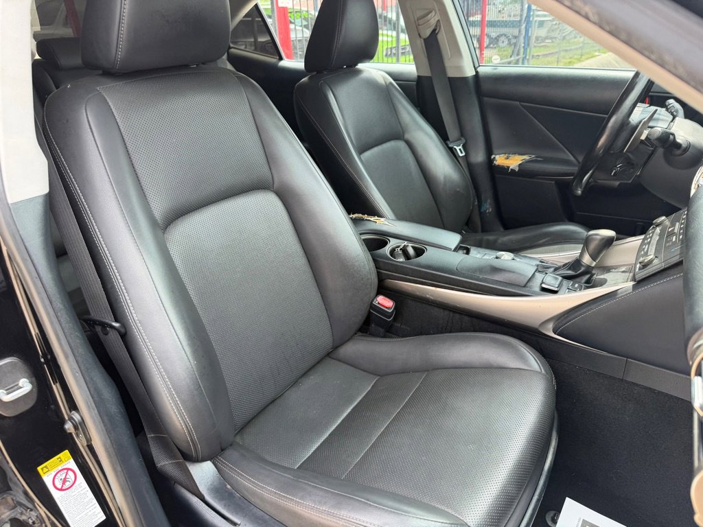 Used 2016 Lexus IS 200t w/ Navigation System Package RWD image 36