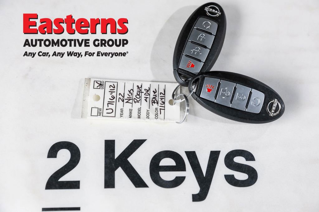 Used 2022 Nissan Rogue SV image 24