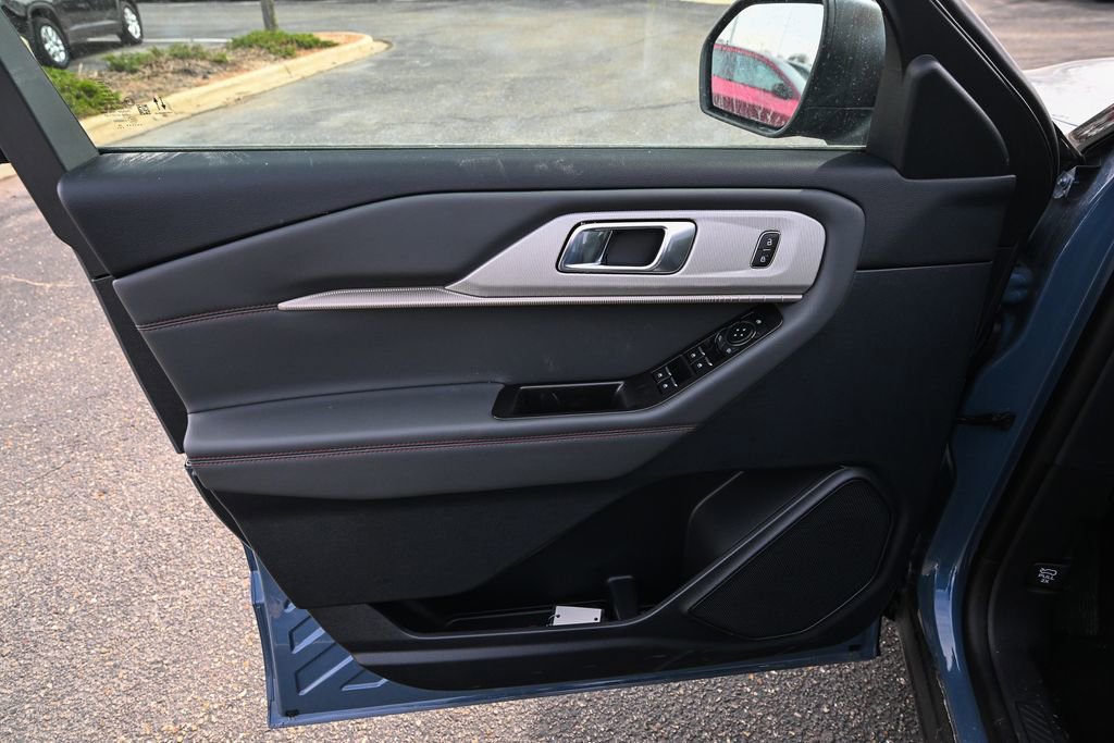 New 2026 Ford Explorer Active w/ Active Comfort Package image 18