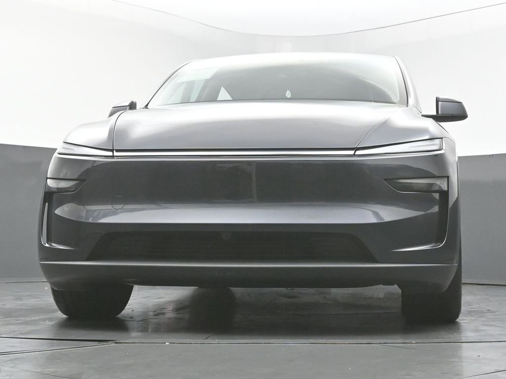 Used 2026 Tesla Model Y Long Range image 45