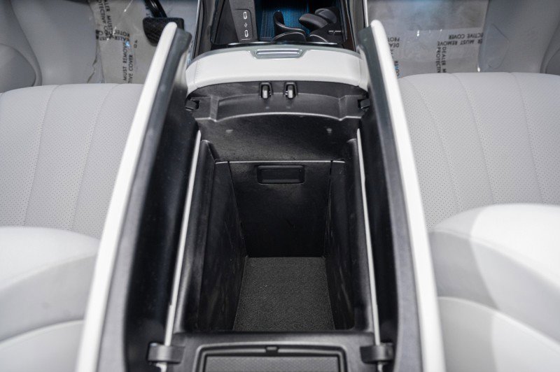 New 2026 Mercedes-Benz EQE 320 4MATIC SUV image 22