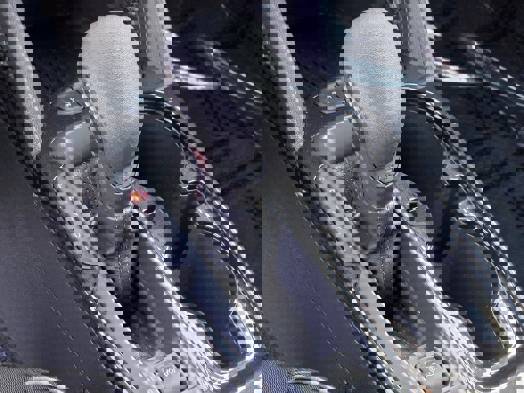 Used 2025 Chevrolet TrailBlazer LT image 26