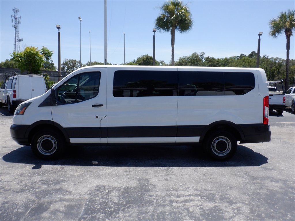 Used 2018 Ford Transit 350 XL RWD image 3