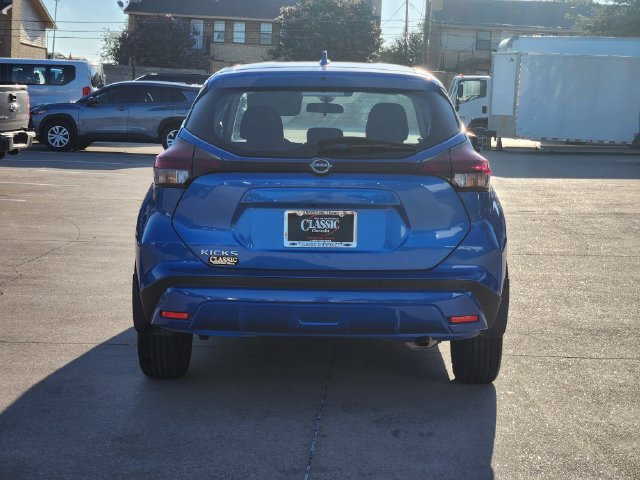 Used 2025 Nissan Kicks Play S FWD image 13