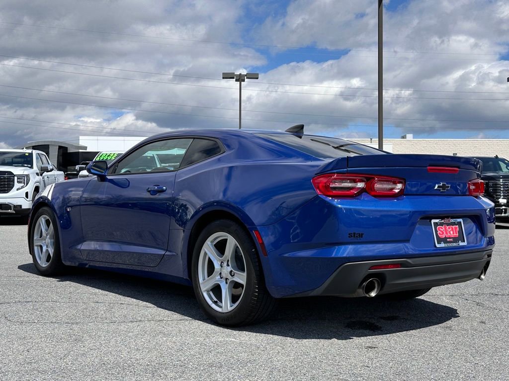 Certified 2021 Chevrolet Camaro LT RWD image 7