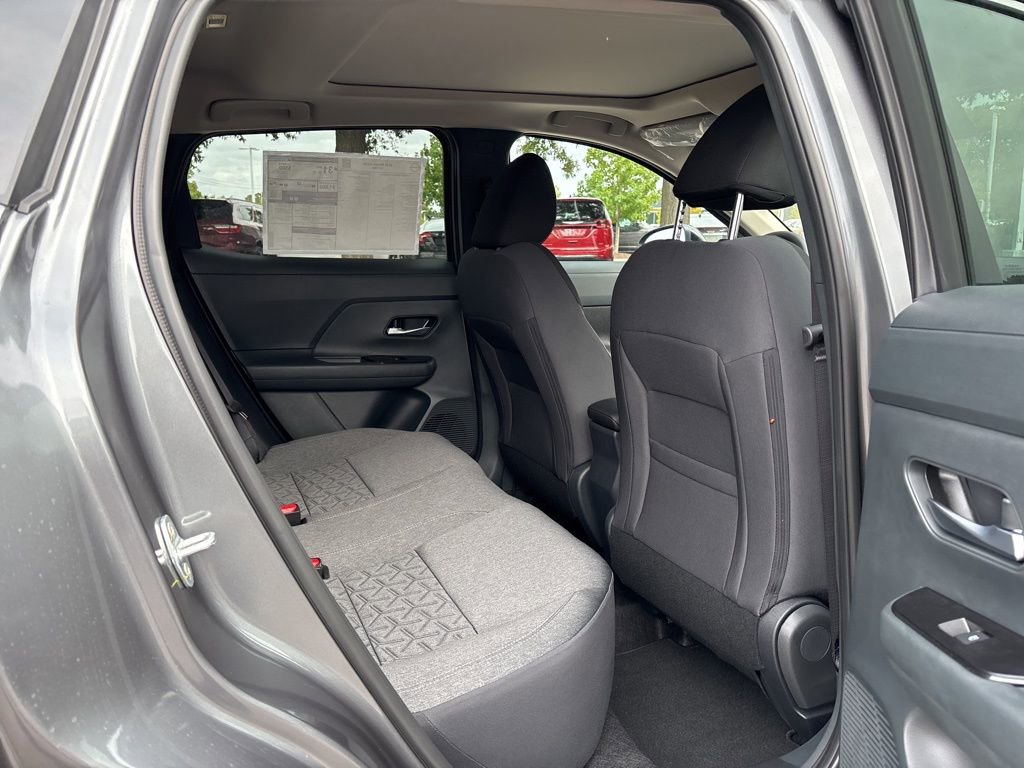 New 2026 Nissan Kicks SV w/ SV Premium Package FWD image 17