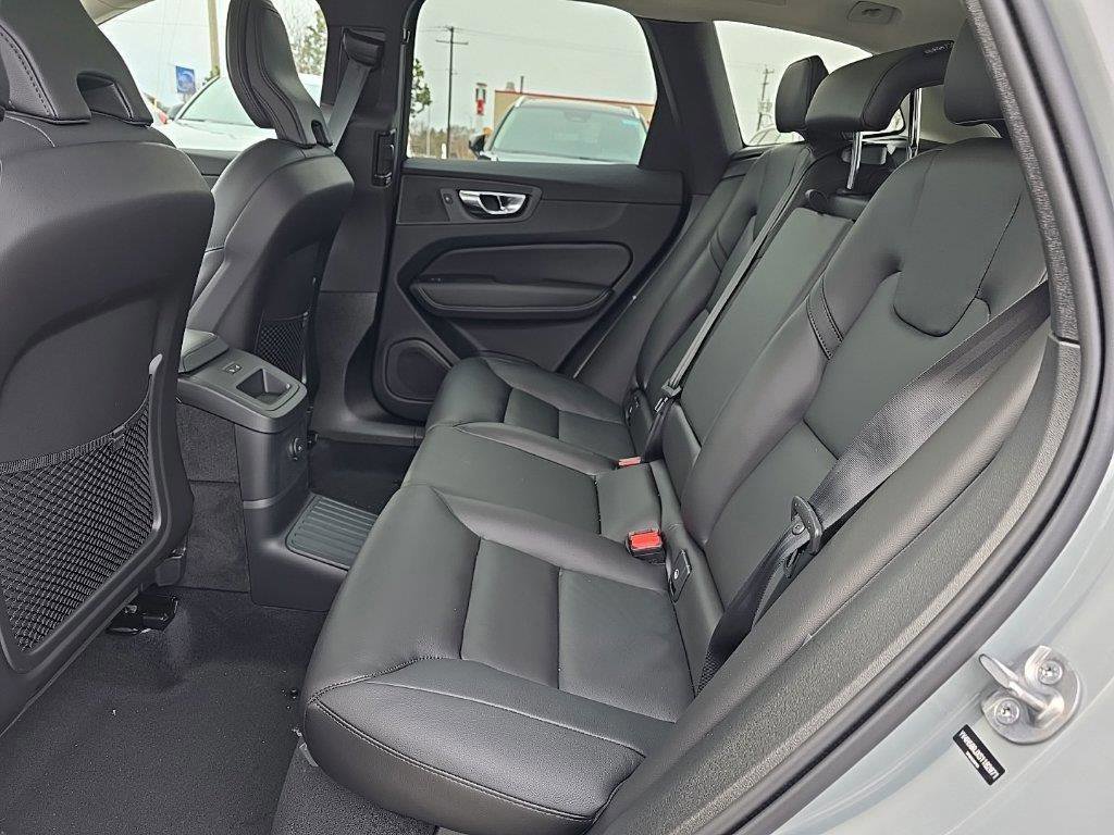 New 2025 Volvo XC60 T8 Core w/ Climate Package image 8