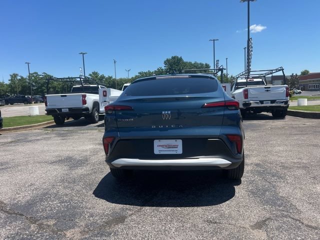 Used 2025 Buick Envista Preferred w/ Convenience II Package FWD image 4