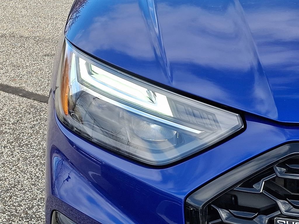 Certified 2025 Audi Q5 2.0T Premium Plus w/ Premium Plus Package image 9